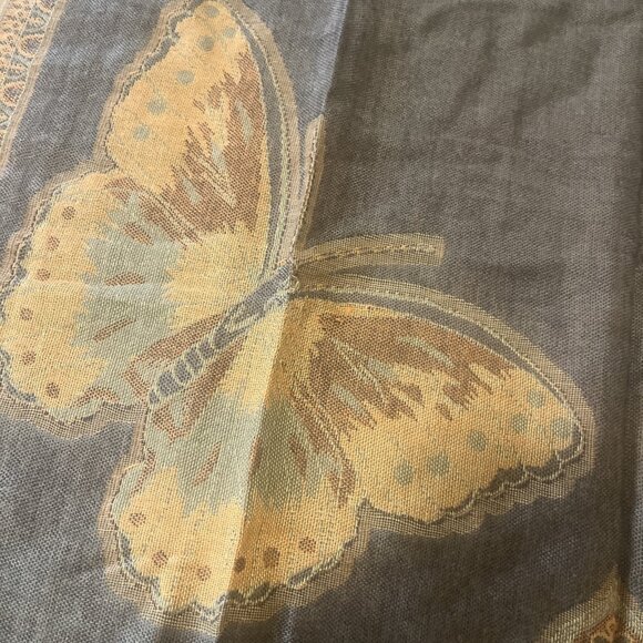 Beautiful Scarf Wrap Shawl Butterfly And Floral Design Orange Brown Fringe 70x26 - Picture 3 of 7